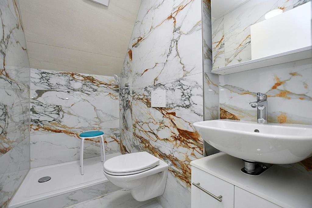 City-Hotel Zuffenhausen - Apartments Stuttgart Ngoại thất bức ảnh